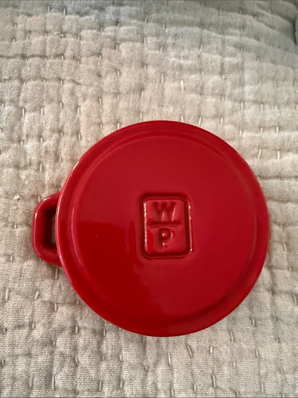 Red 8-Piece Cast Iron Cocotte Set